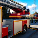 Les équipes de la protection civile interviennent sur le site de l'incendie orphelinat Alger à Mohammadia